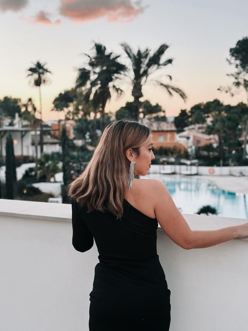 ONE SHOULDER MAXI DRESS