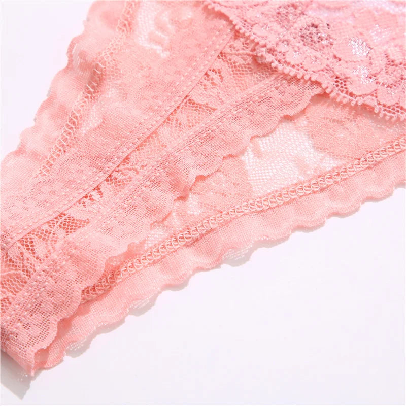 PACK OF 3 LACE UNDERPANTS (one pair for 4$)