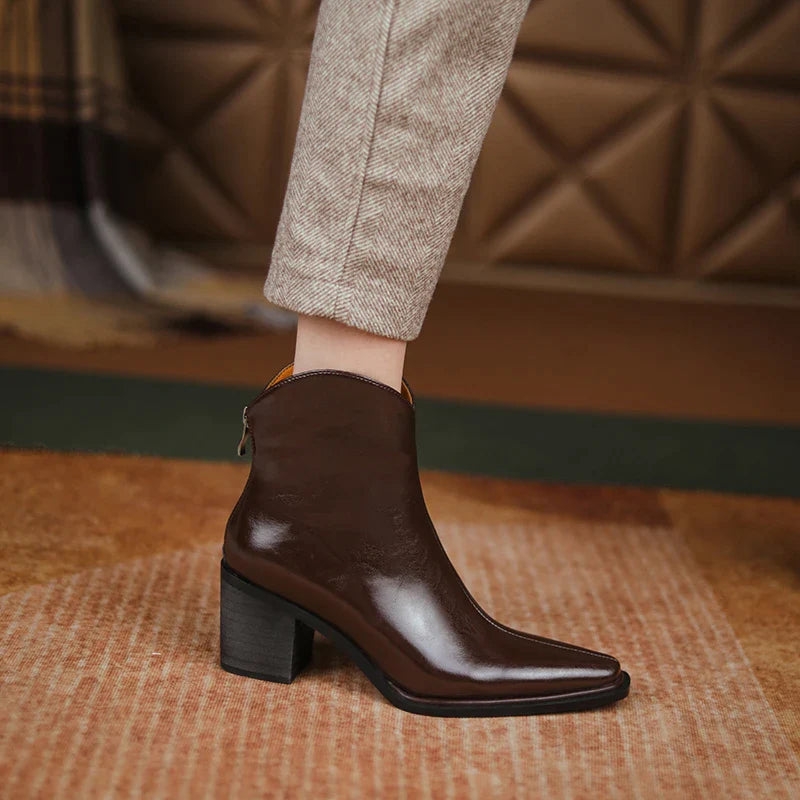 ANDY BOOTS