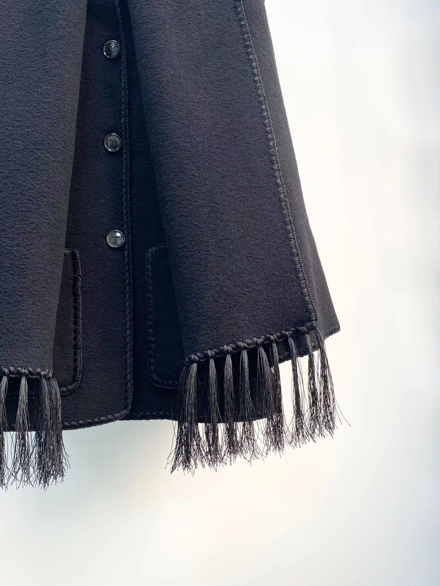 TOTEM COAT