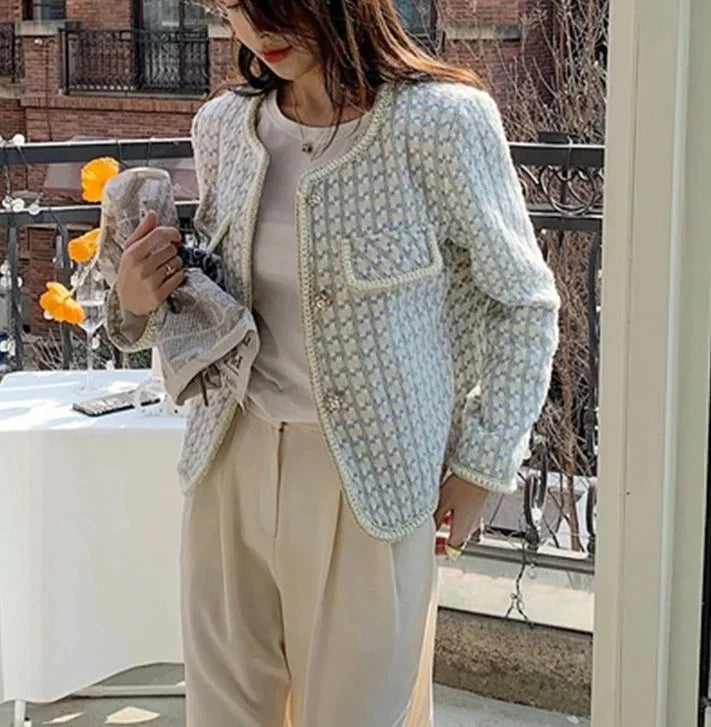 LINDA BLAZER