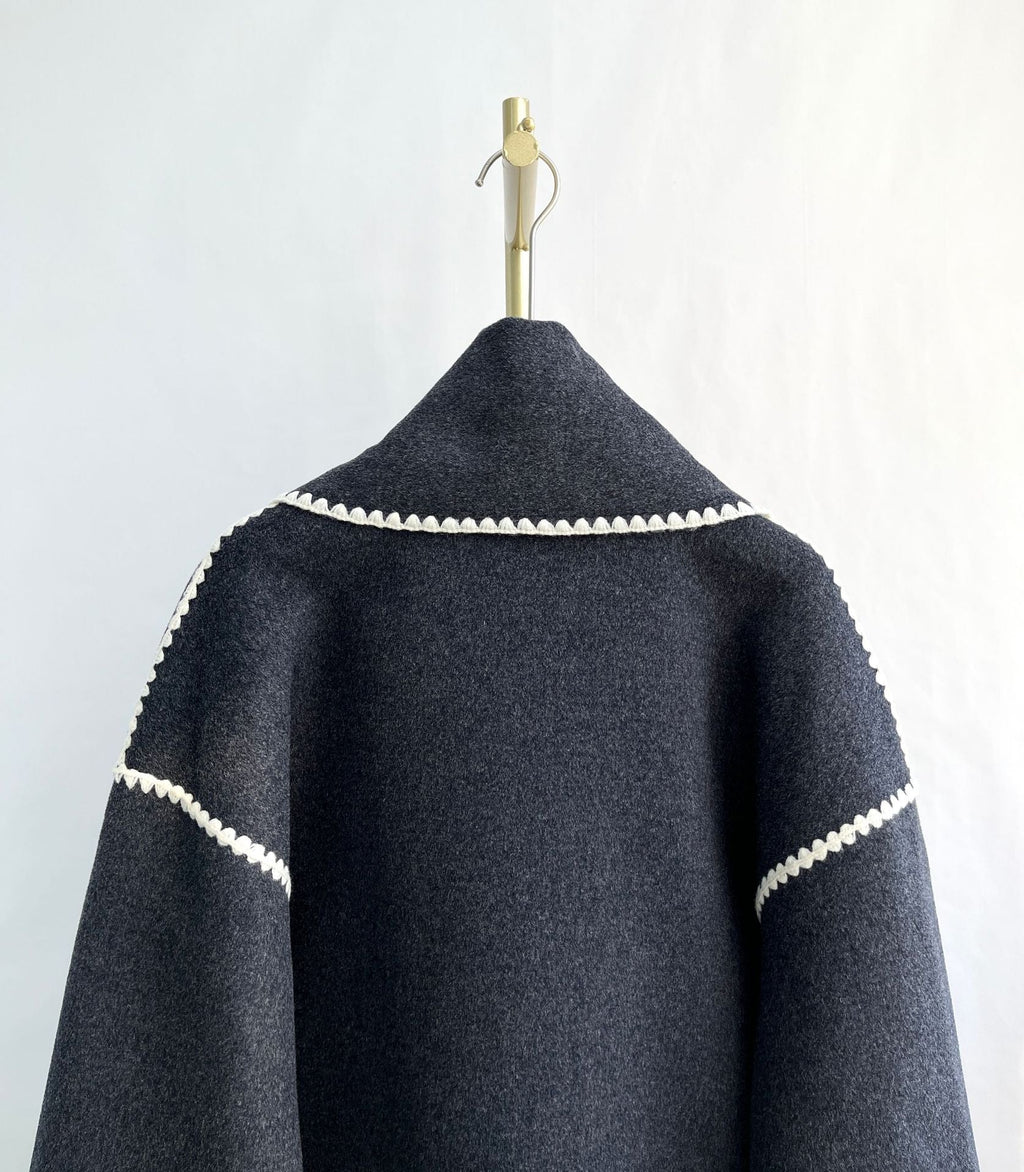TOTEM COAT