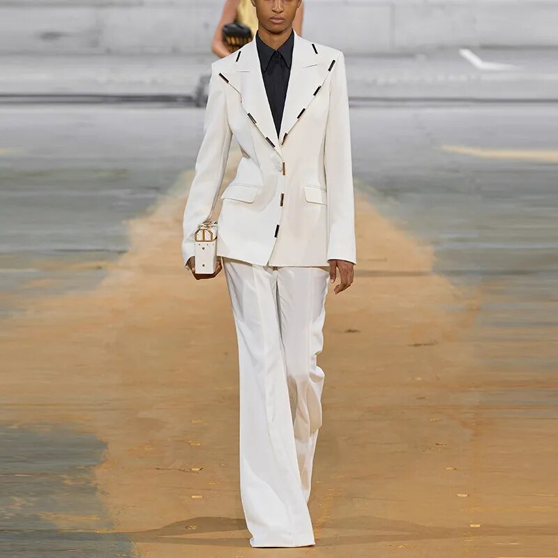 48631280009542|48631280042310|48631280075078|48631280107846|48631280140614