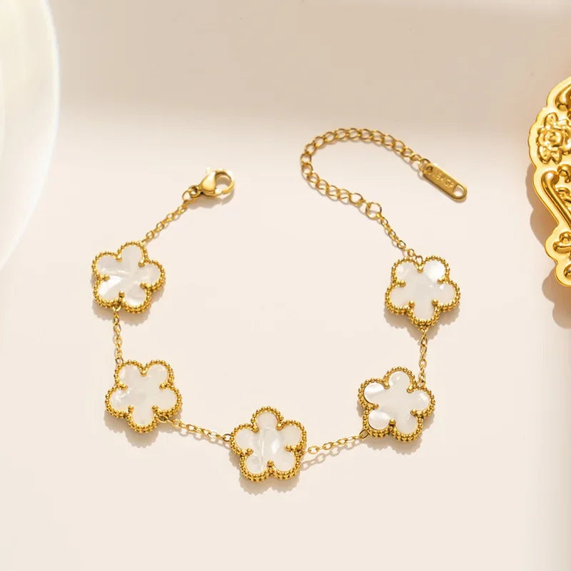 49101339787590